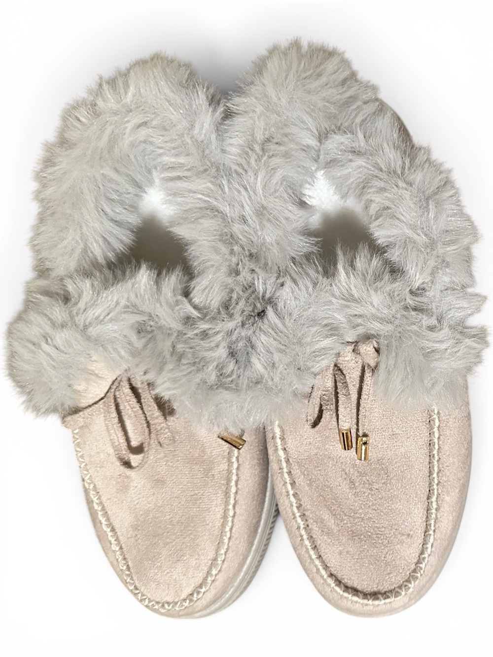 FAUX FUR LINED PLUSH BOOTIES IN LIGHT GRAY - BRAND NEW - Picture 2 of 5